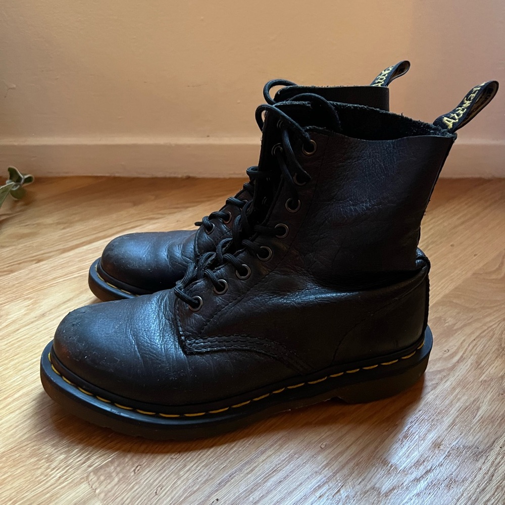 Doc Martens Pascal Leather Boots